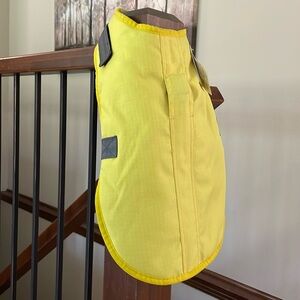 NWT Good2Go Light-Up Water Resistant Easy On/Off size M/L Dog Coat